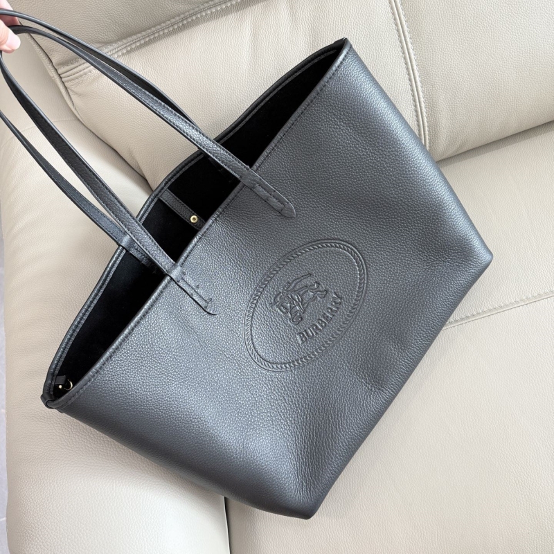 Bv*b*rry shopping bags